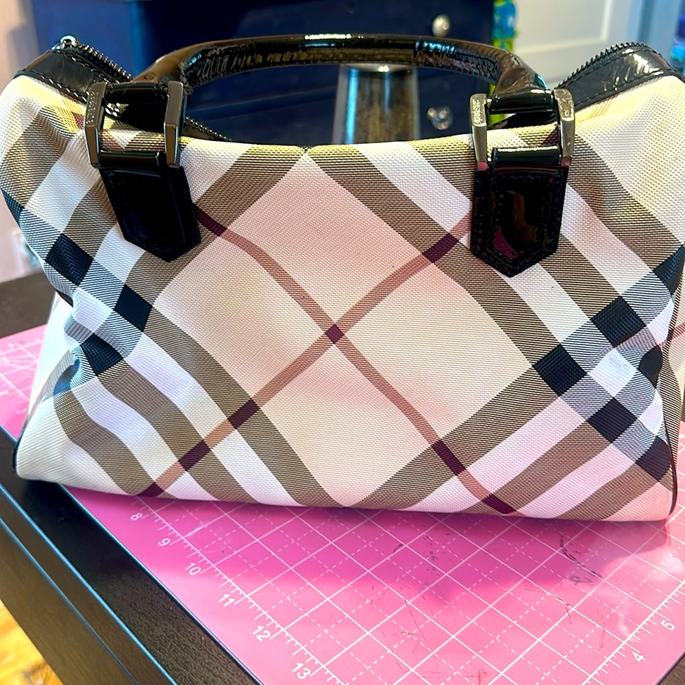 Burberry tote nova check large handbag